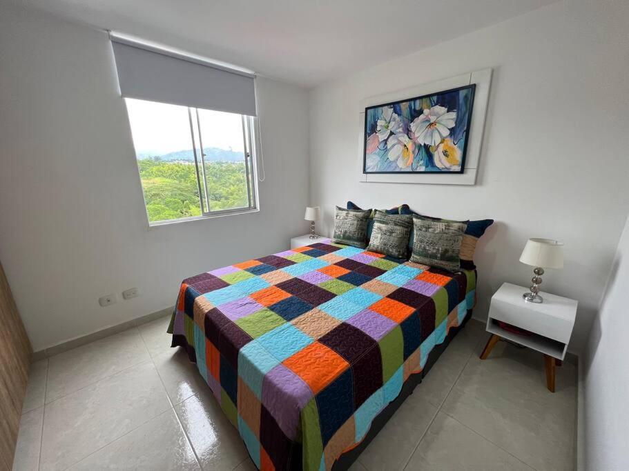 Hermoso Apto Con Vista A Montanas Del Quindio Cerca De Todo Armenia (Quindio)